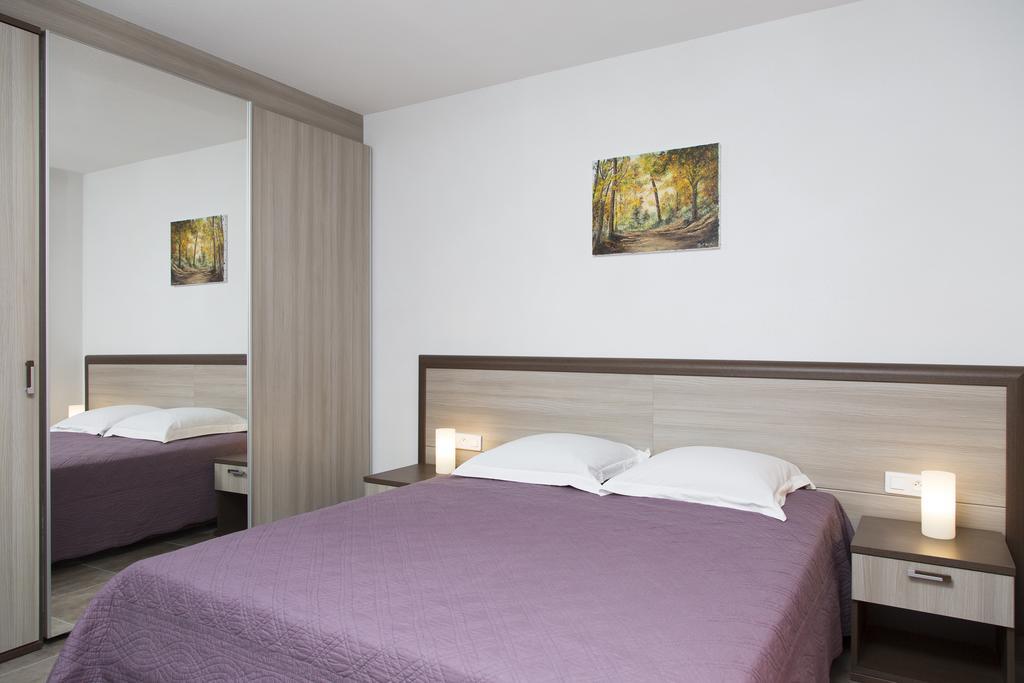 Residence Hoteliere Capu Seninu Porto  Room photo